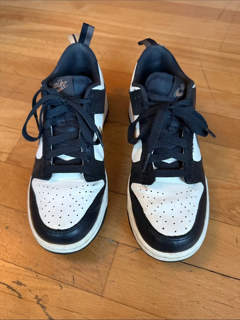 Nike Dunks Navy Blue White and Gold Low-Top Sneakers